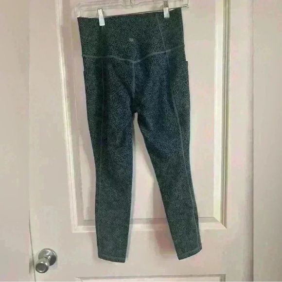 Athleta Bundle 4 Leggings Size Small. - Picture 9 of 16